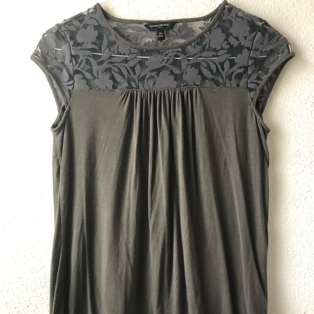 Banana Republic Factory Olive vine blouse